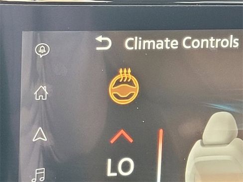 Used 2023 Nissan Ariya FWD image 22