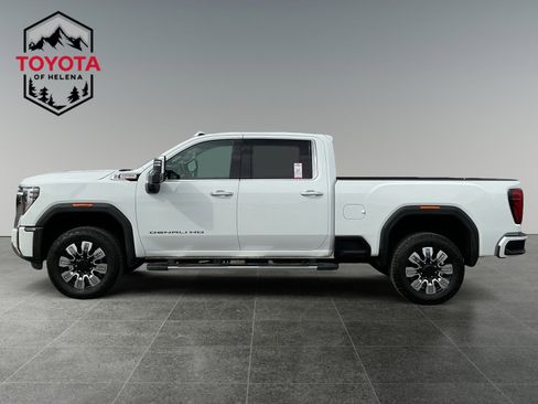 Used 2024 GMC Sierra 2500 Denali w/ Denali Reserve Package AWD/4WD image 2