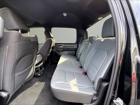 Used 2022 RAM 1500 Big Horn AWD/4WD image 22