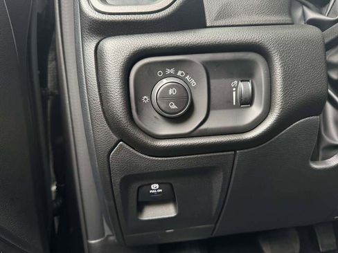 New 2026 RAM 1500 Express image 19