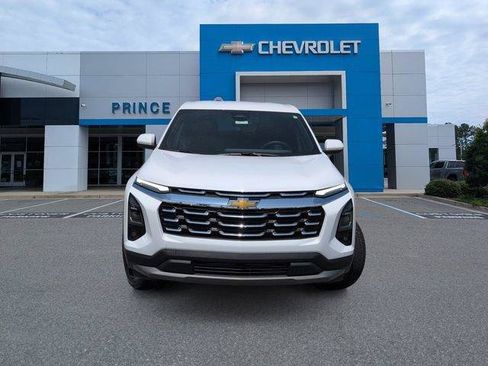 New 2026 Chevrolet Equinox LT w/ Convenience Package II FWD image 14