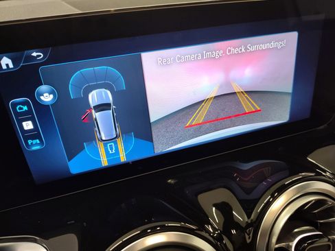 Certified 2026 Mercedes-Benz GLB 250 4MATIC image 23