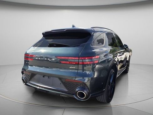 Used 2023 Genesis GV70 2.5T w/ Sport Prestige Package AWD/4WD image 5