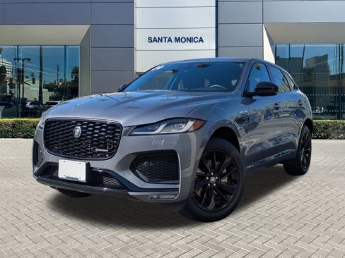Used 2024 Jaguar F-PACE R-Dynamic S image 1