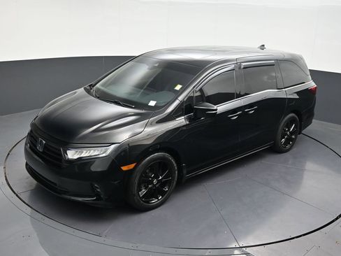 Used 2024 Honda Odyssey Sport image 16