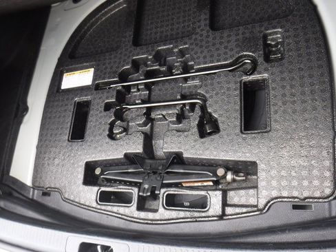 Used 2023 Toyota Camry XSE image 42