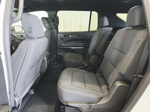 New 2026 Chevrolet Traverse LT w/ LPO, Floor Liner Package image 9