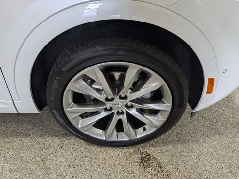 Used 2023 Buick Envision Avenir AWD/4WD image 12