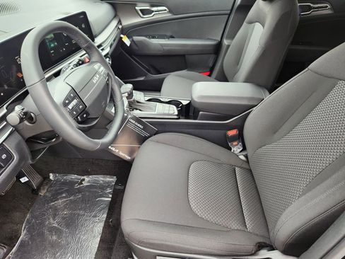New 2026 Kia Sportage LX AWD/4WD image 6