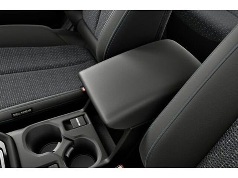 Certified 2025 Subaru Forester Premium w/ Protection Package image 22