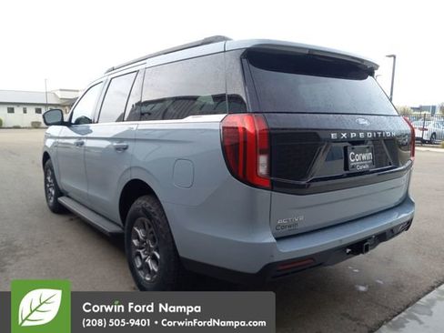 New 2026 Ford Expedition Active image 5