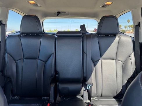 Used 2021 Subaru Ascent Limited AWD/4WD image 16