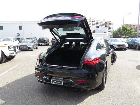 Used 2023 Mercedes-Benz EQS AMG 4MATIC image 35