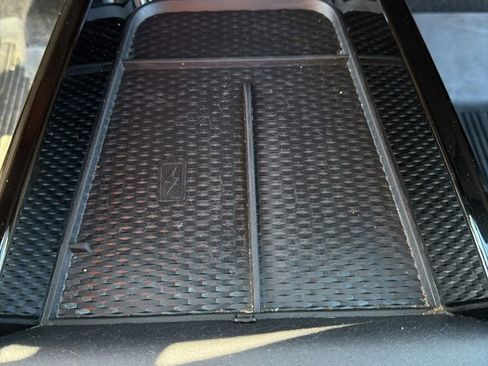 Used 2021 Ford Mustang Mach-E Select image 19