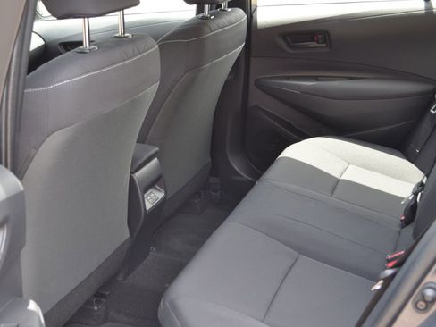 Used 2025 Toyota Corolla LE w/ LE Premium Package FWD image 16
