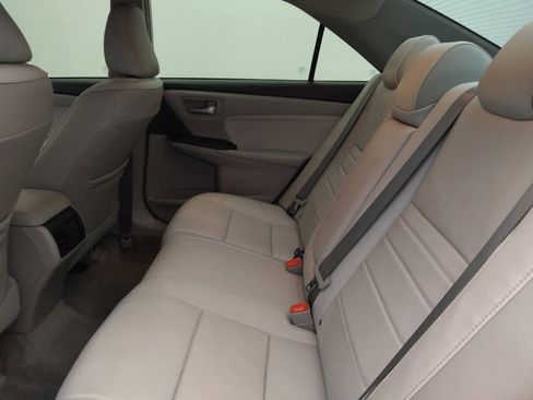 Used 2017 Toyota Camry XLE w/ Moonroof Package image 18