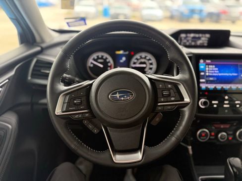 Used 2021 Subaru Forester Limited image 28