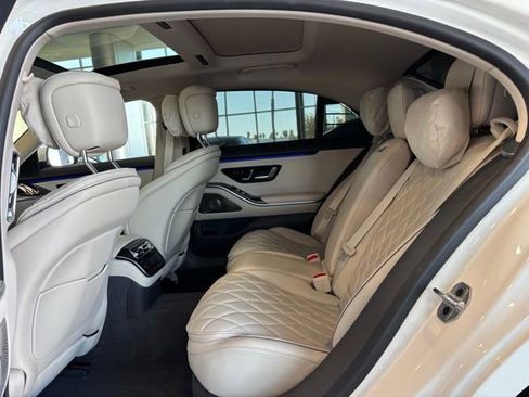 Used 2023 Mercedes-Benz S 580 4MATIC Sedan image 22