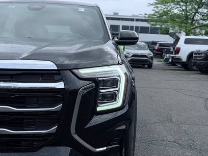 Used 2025 GMC Terrain Elevation