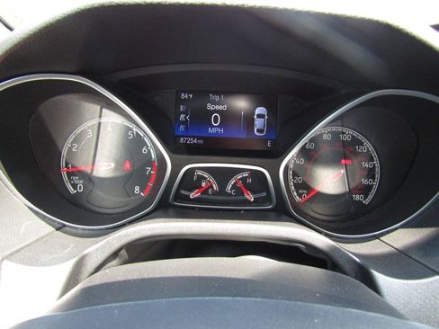 Used 2017 Ford Focus ST FWD image 11