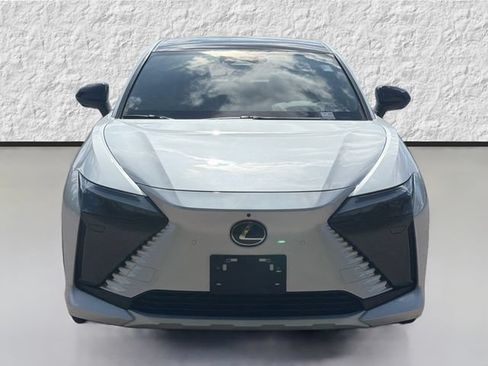 Used 2023 Lexus RZ 450e Premium w/ Accessory Package (2T) AWD/4WD image 8