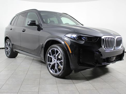 New 2026 BMW X5 xDrive40i w/ M Sport Package image 7