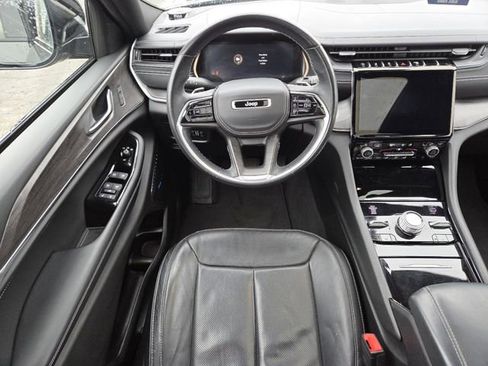Used 2022 Jeep Grand Cherokee L Overland AWD/4WD image 33