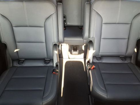 Used 2024 GMC Acadia Elevation w/ Luxury Package image 23