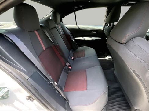 Used 2024 Toyota Corolla SE FWD image 20