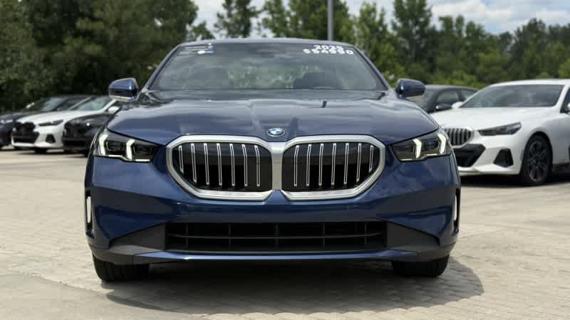 Used 2025 BMW 530i RWD image 8