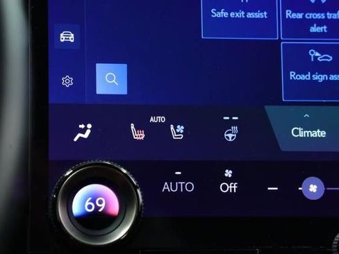 Used 2024 Lexus NX 250 FWD w/ Cold Area Package image 21