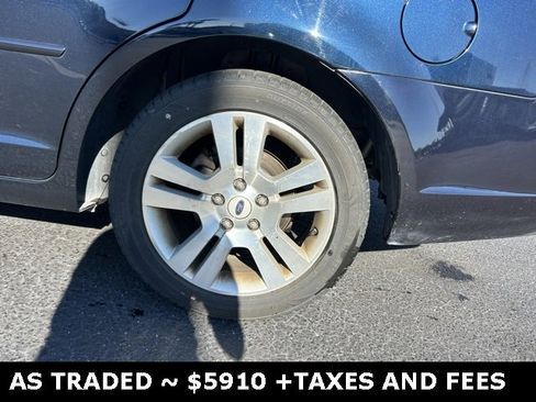 Used 2009 Ford Fusion SEL image 10