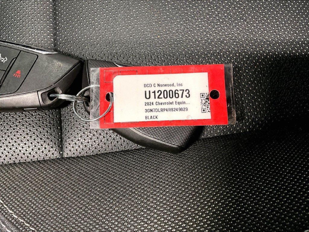 Used 2024 Chevrolet Equinox EV LT w/ Active Safety Package 3 FWD image 31