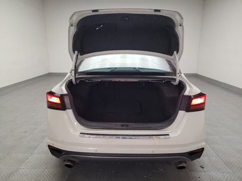 Used 2020 Nissan Altima 2.5 SR FWD image 29