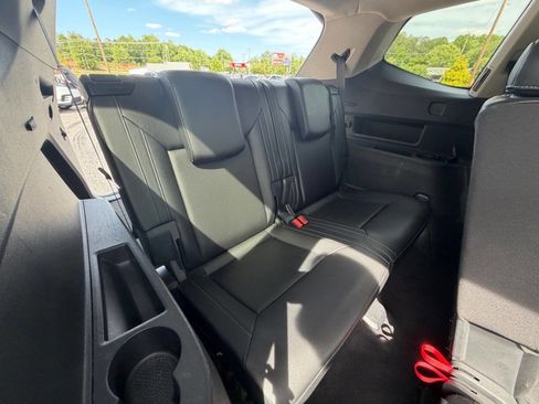 Used 2019 Volkswagen Atlas SE w/ Towing Package FWD image 23