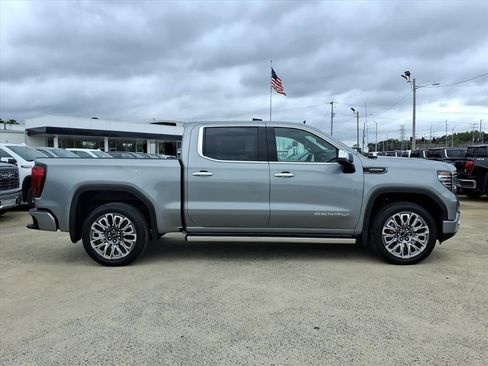 New 2026 GMC Sierra 1500 Denali Ultimate AWD/4WD image 8