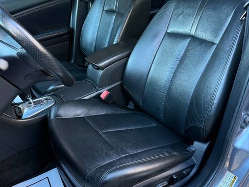 Used 2011 Nissan Altima 2.5 SL w/ 2.5SL Pkg image 9