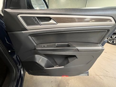 Used 2019 Volkswagen Atlas SE image 11