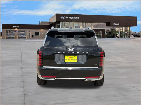 Used 2026 Hyundai Palisade Calligraphy image 10