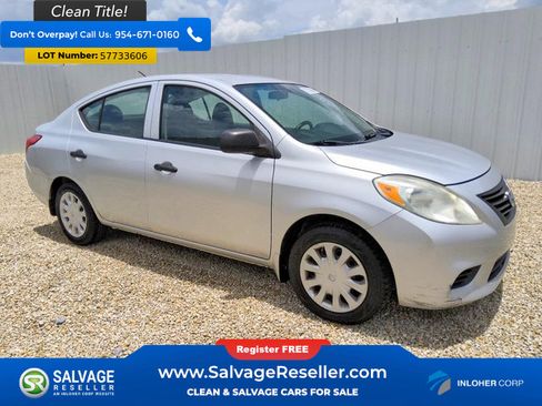 Used 2012 Nissan Versa S w/ Cruise Control Pkg FWD image 5