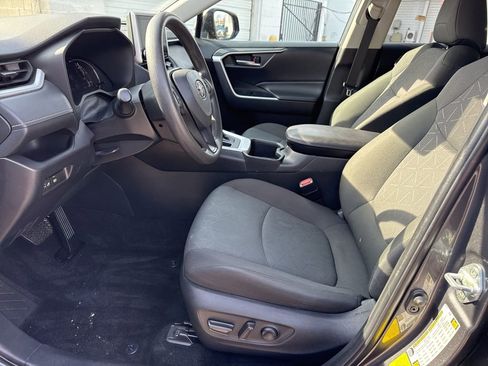 Certified 2024 Toyota RAV4 XLE image 9