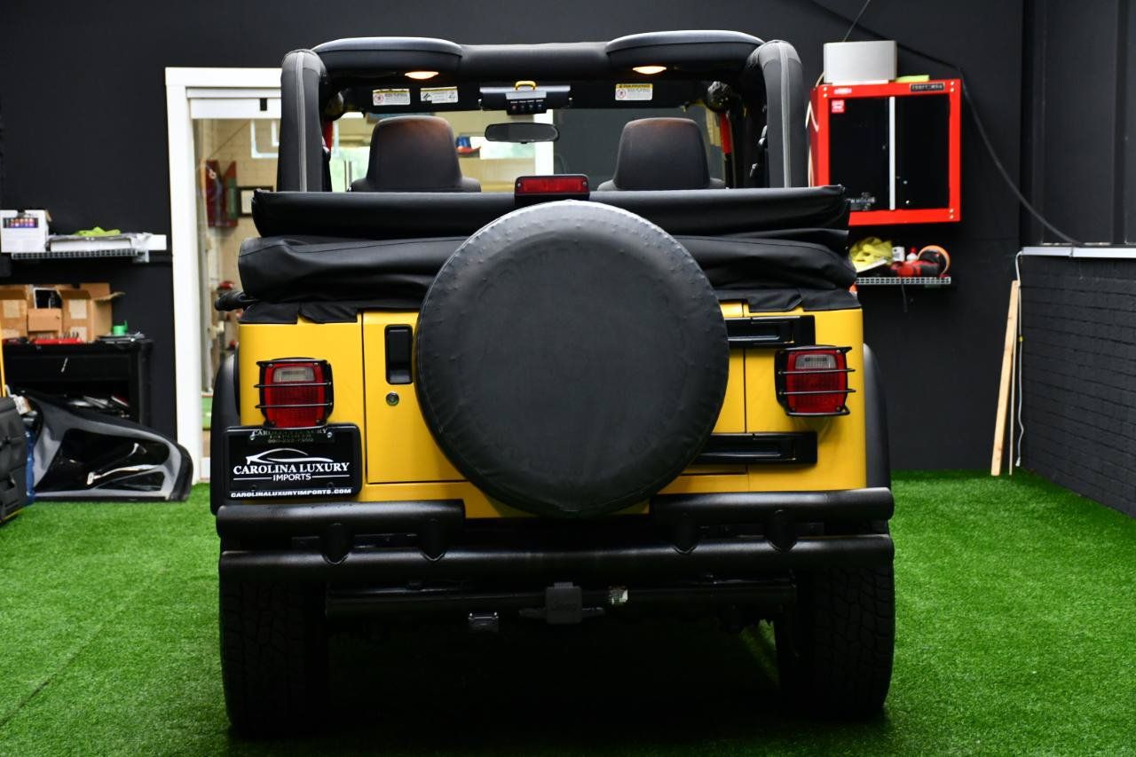 Used 2006 Jeep Wrangler X AWD/4WD image 3