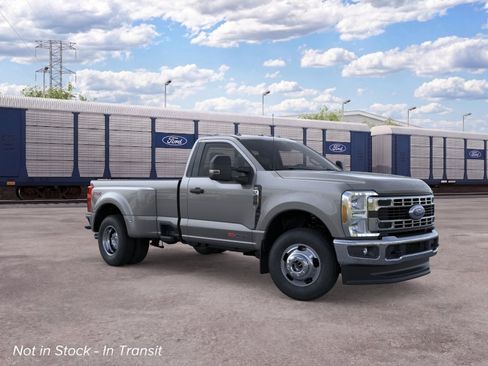 New 2026 Ford F350 4x4 Regular Cab DRW Super Duty image 7
