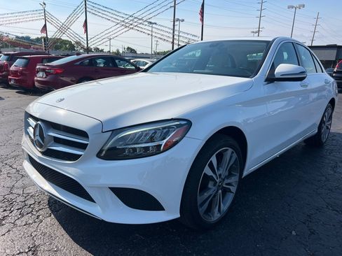Used 2021 Mercedes-Benz C 300 4MATIC Sedan image 3
