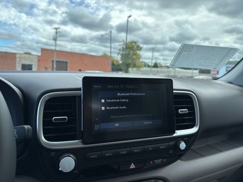 New 2026 Hyundai Venue SEL image 23