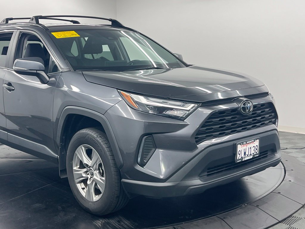Used 2024 Toyota RAV4 XLE AWD/4WD image 8