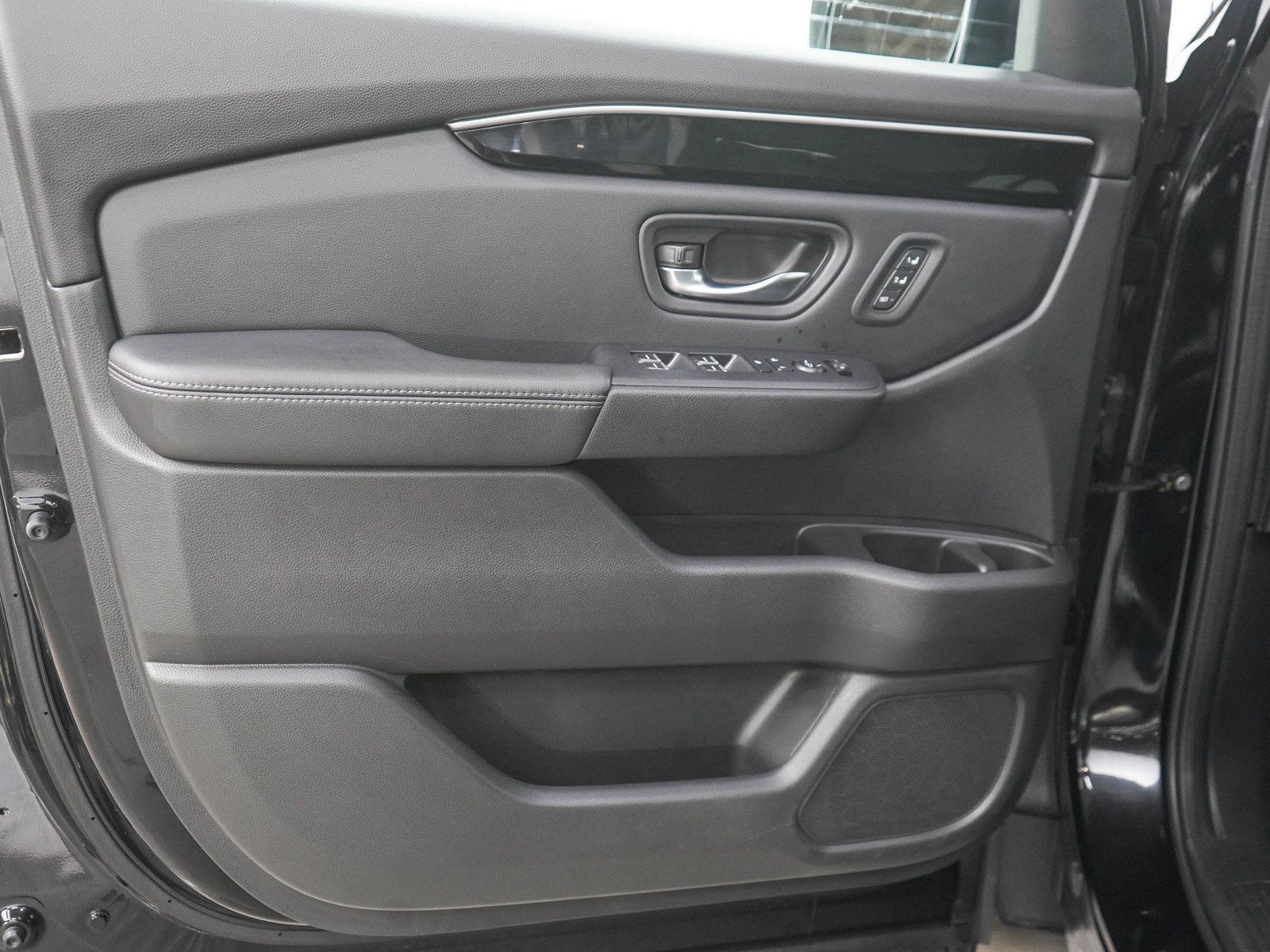 Used 2023 Honda Pilot EX-L image 19