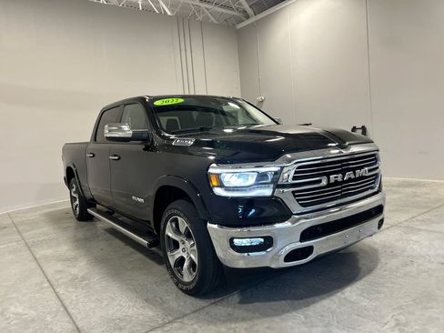 Used 2022 RAM 1500 Laramie AWD/4WD image 4