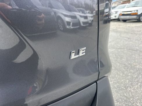 Used 2025 Toyota RAV4 LE image 25