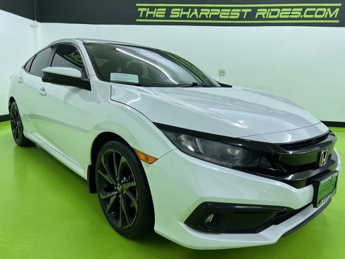 Used 2019 Honda Civic Sport image 2